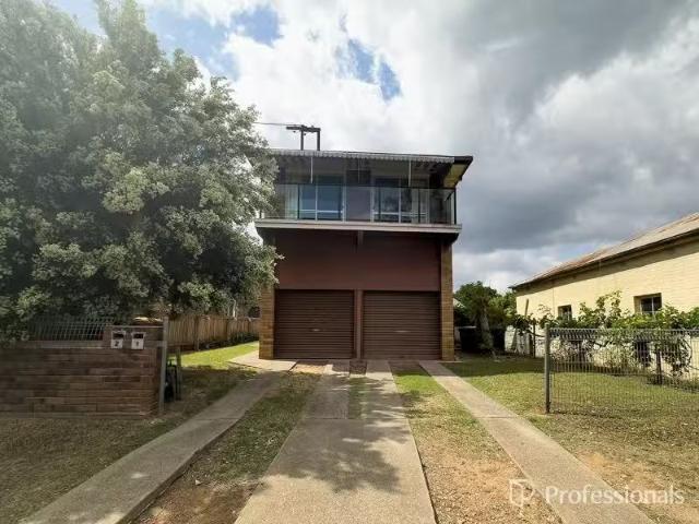Cozy 2 BR 1/25 Darling Street, EAST TAMWORTH Apartment for ren.