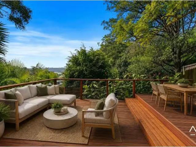 Cheap 2 BR 1/2 East Avenue, Cammeray Apartment for rent Liste.