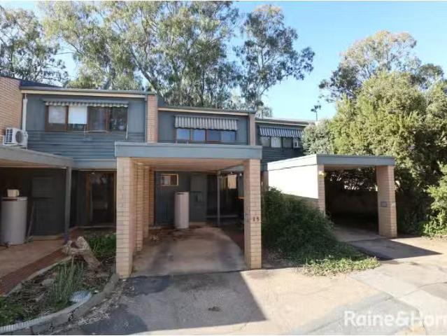 Deal! 2 BR 13/185 Forsyth Street, WAGGA WAGGA Apartment for re.