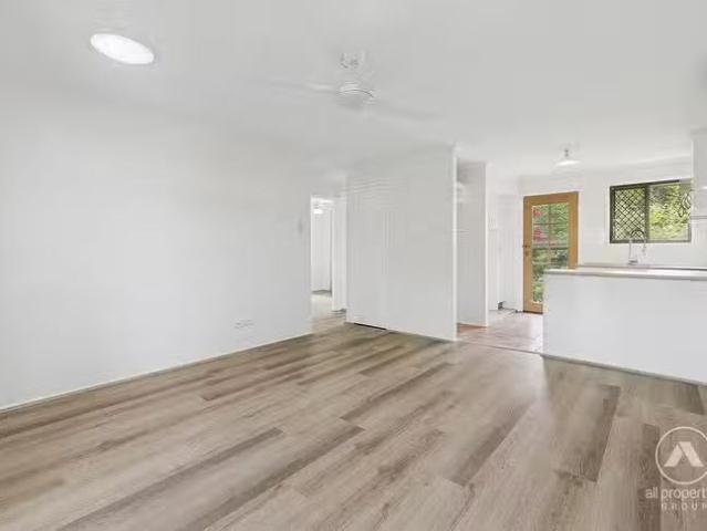 Nice 2 BR 14/23 Monash Road, Loganlea, QLD 4131