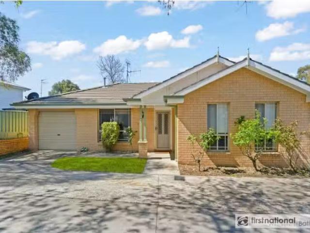 New 2 BR 14A West Street, West Bathurst House for rent Listed.
