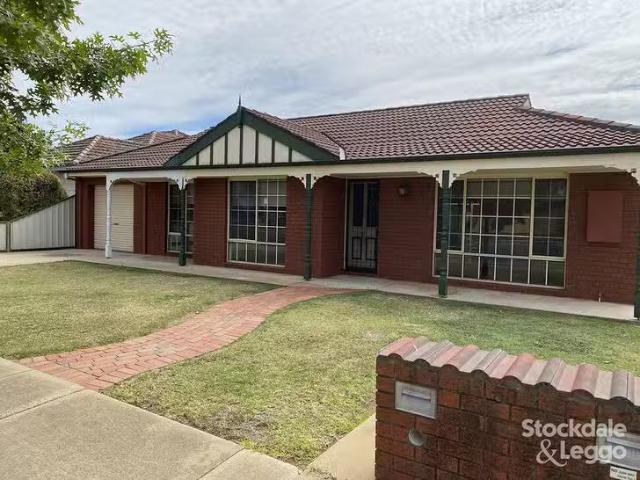 Charming 2 BR 1/53 Edward Street, Shepparton, VIC 3630