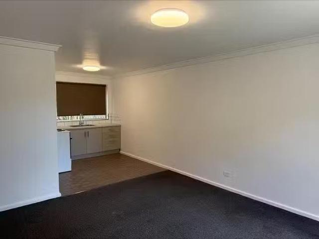 Unique 2 BR 16/2148 Albany Highway, Gosnells, WA 6110