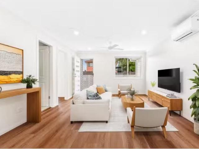 New 2 BR 162A President Avenue, Brighton Le Sands House for re.