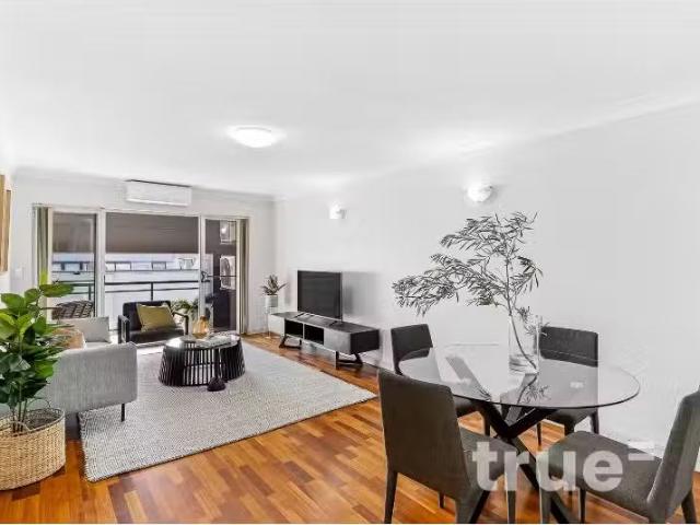 Rental! 2 BR 18/176 180 Salisbury Road, Camperdown Apartment f.