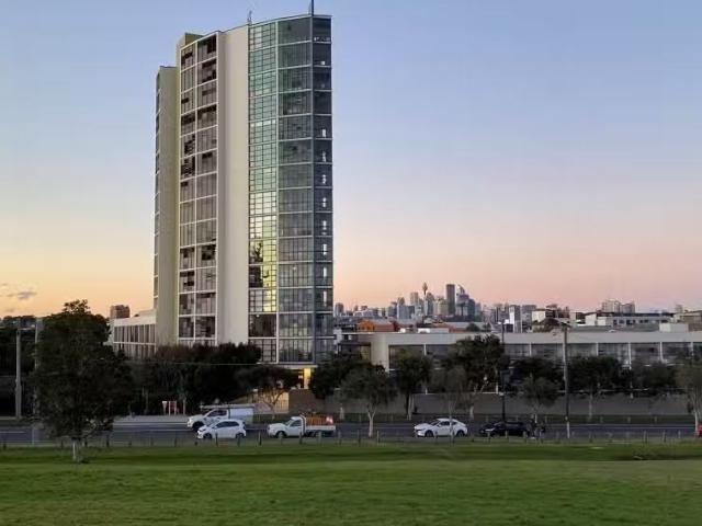 Rental! 2 BR 183/221 Sydney Park Road, ERSKINEVILLE Apartment.