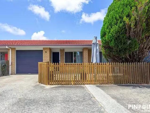 Cozy 2 BR 18/61 Hamilton Street, North Mackay, QLD 4740