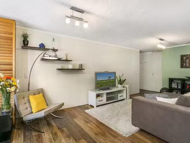 Nice 2 BR 1B/4 Bligh Place, Randwick, NSW 2031
