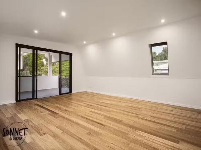 Charming 2 BR 203/49 partens Street, Norman Park Apartment for.