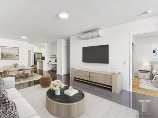 Cheap 2 BR 208/48 O'Keefe St, Woolloongabba Apartment for rent.
