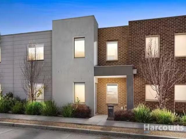Rental! 2 BR 2/10 Bursaria Place, Craigieburn, VIC 3064 Unit.