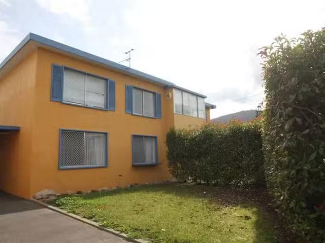 Cozy 2 BR 2/12 Hull Street, GLENORCHY, TAS 7010 Unit for Rent