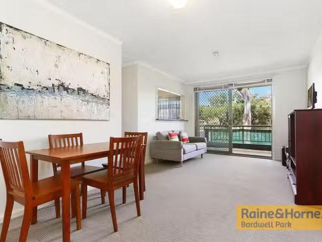 Rental! 2 BR 2/30 Loftus Street, Campsie, NSW 2194