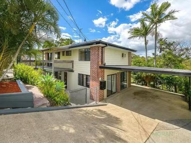 New 2 BR 2/34 Mitchell Avenue, Molendinar, QLD 4214