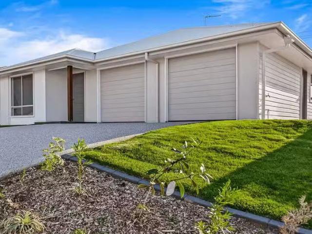 For Rent! 2 BR 2/37 Vanessa Crescent, Cotswold Hills, QLD 4350