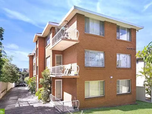 Charming 2 BR 2/45 Church Street, WOLLONGONG Apartment for ren.
