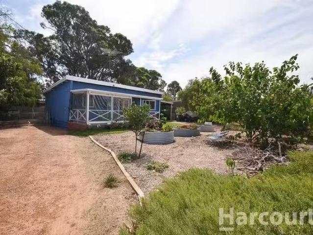 Nice 2 BR 24 Carthage Road, FALCON, WA 6210 House for Rent