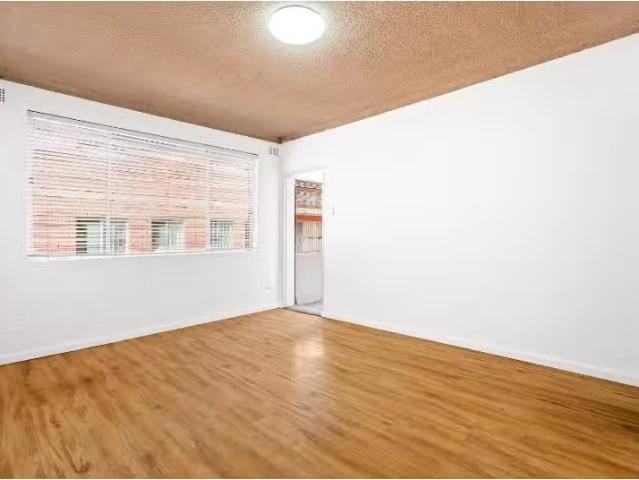 For Rent! 2 BR 2/50 Mac Donald St, Lakemba Apartment for rent.