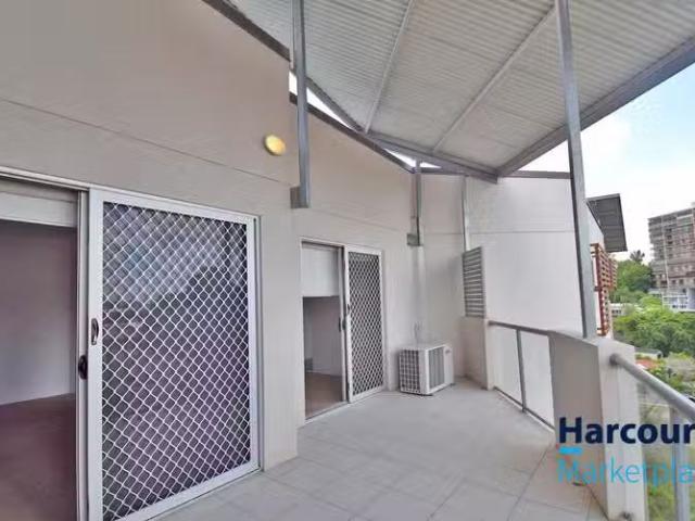 Charming 2 BR 25/186 Moggill Road, TARINGA, QLD 4068 Unit fo.
