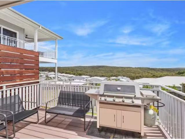 Nice 2 BR 2a Hopwood Close, CATHERINE HILL BAY Apartment for r.