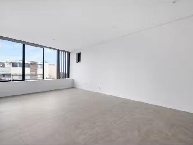 Charming 2 BR 315/1A Remly, Roselands Apartment for rent List.