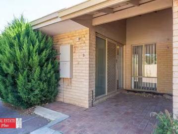 Just in! 2 BR 3/18 Holmesdale Road, Woodbridge, WA 6056