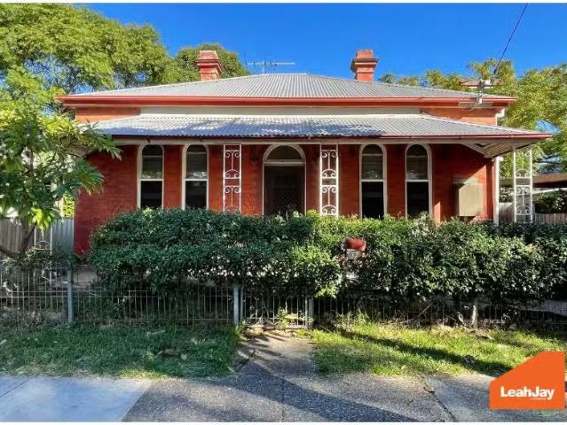 Nice 2 BR 35 James Street, Hamilton House for rent Listed by.
