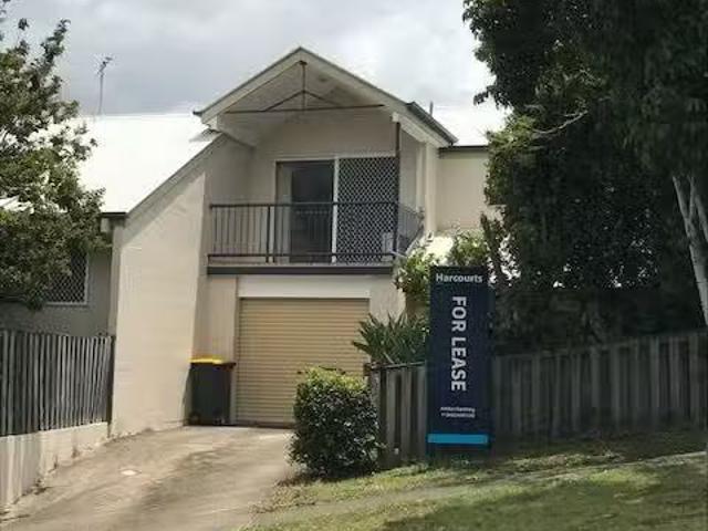 Rental! 2 BR 3/65 Bundara Street, MORNINGSIDE, QLD 4170 Town.