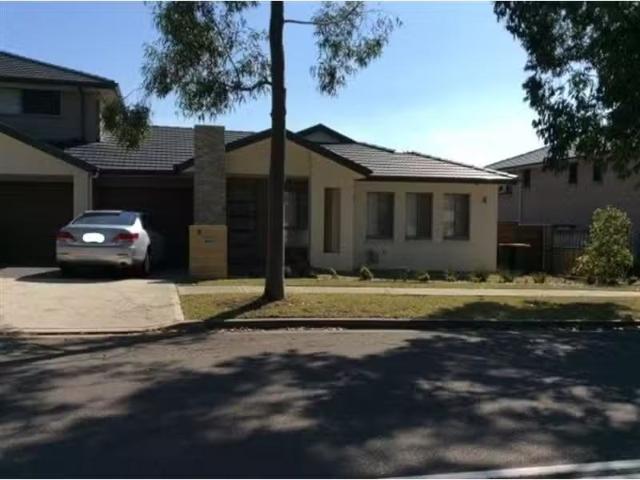 Cozy 2 BR 3 Fyfe Road, Kellyville Ridge House for rent Listed.
