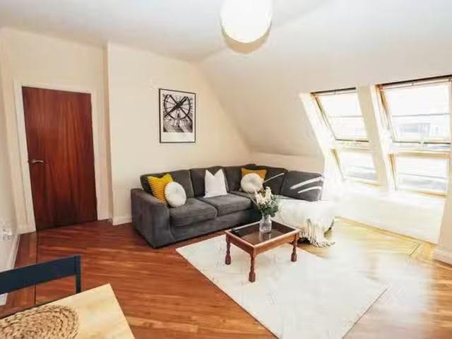For Rent! 2 BR Brook Street