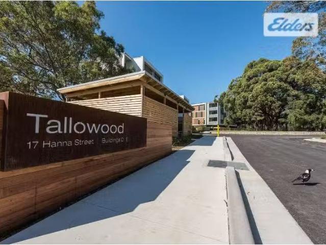 Cozy 2 BR D206/17 Hanna Street, Potts Hill Apartment for rent.