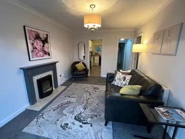 Cozy 2 BR Sunningdale Drive