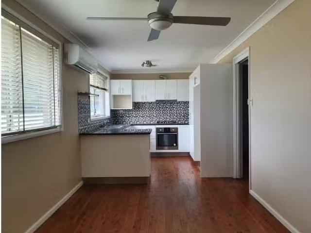Cozy 2 Hawdon Ave, WERRINGTON COUNTY House for rent Listed by.