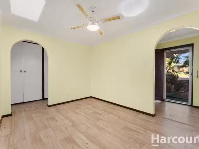 Nice 2 Luckhurst Drive, Mandurah, WA 6210