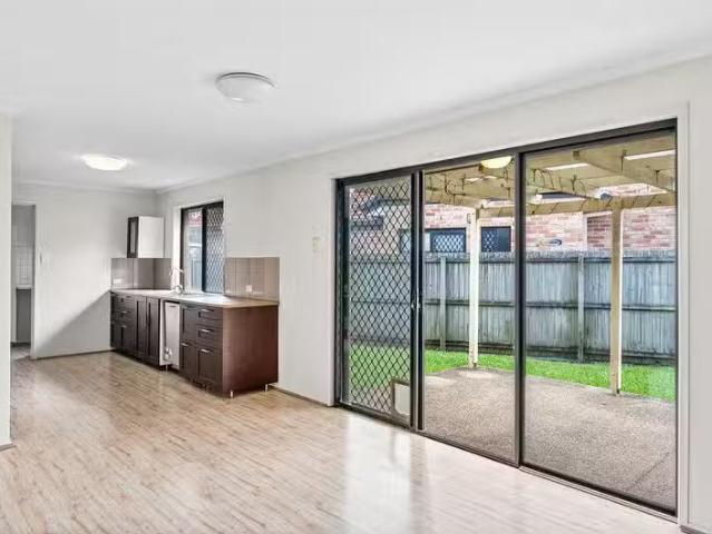 For Rent! 2 Saale Court, Meadowbrook, QLD 4131