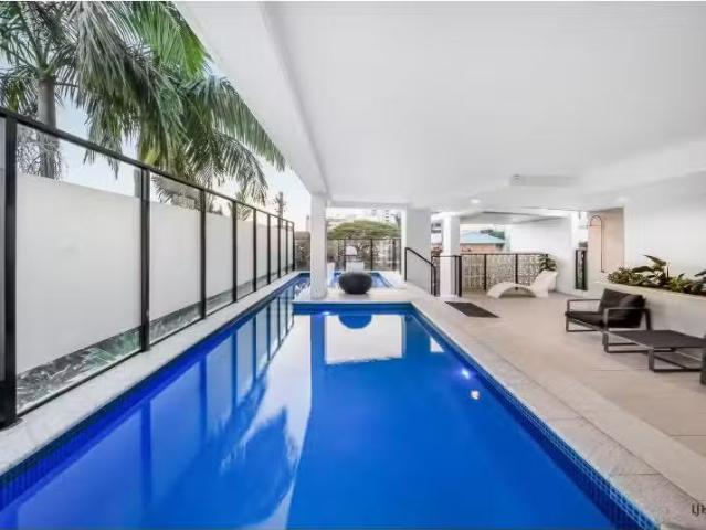 Cozy 304/8 Churchill Street, Coolangatta Apartment for rent L.