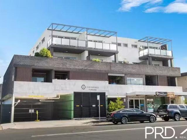 Nice 306/17 Maclaurin Avenue, East Hills, NSW 2213