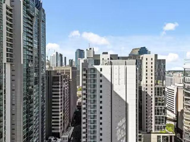 Deal! 3007/95 Charlotte Street, Brisbane City, QLD 4000