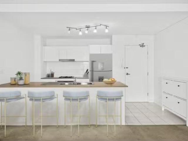 Cheap 30/11 15 Atchison Street, Wollongong Apartment for rent.