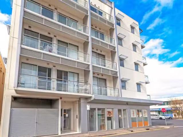 Rental! 302/246 248 Franklin Street, ADELAIDE, SA 5000 Studi.