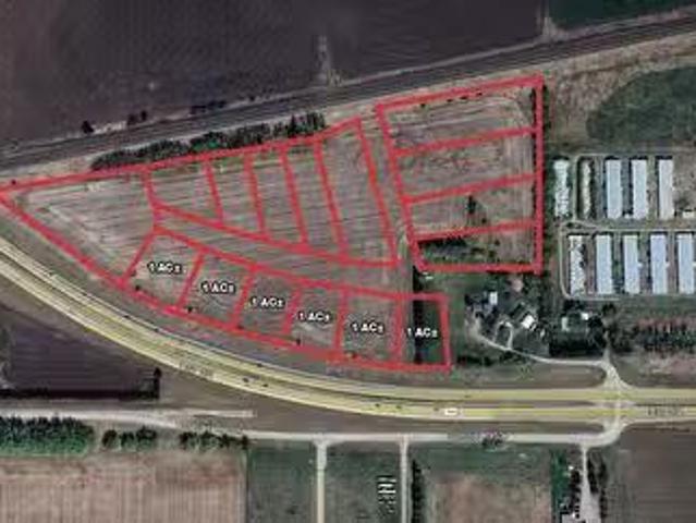 Rental! 30280 Hwy 16A, Spruce Grove, AB, T7X 6L8 vacant land.