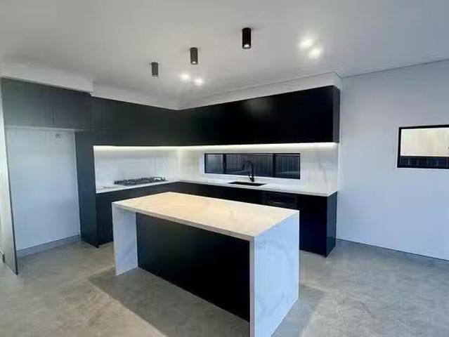 Deal! 30 Pomona Street, Greenacre, NSW 2190