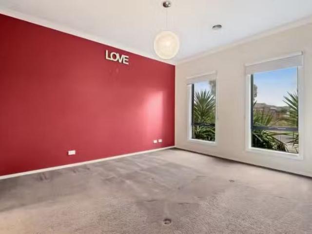 Unique 30 Yoemans Drive, Mernda VIC 3754 House For Lease