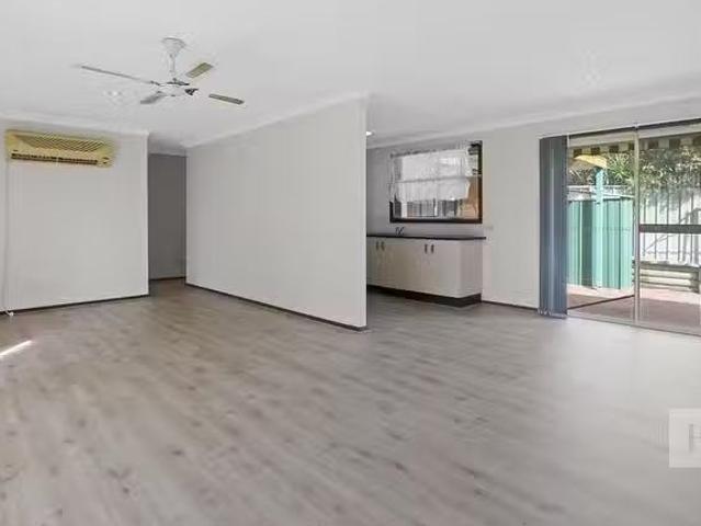 Cheap 30A Twin Lakes Drive, Lake Haven, NSW 2263