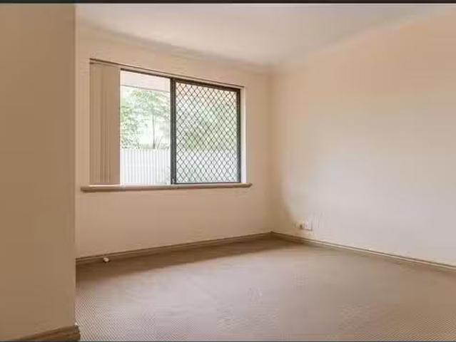 Cheap 3/105 Wilson Street, South Kalgoorlie, WA 6430