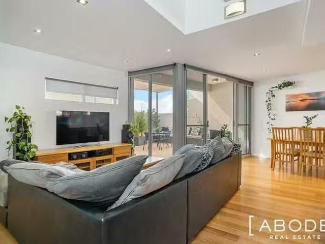 New 3/135 Loftus Street, Leederville, WA 6007