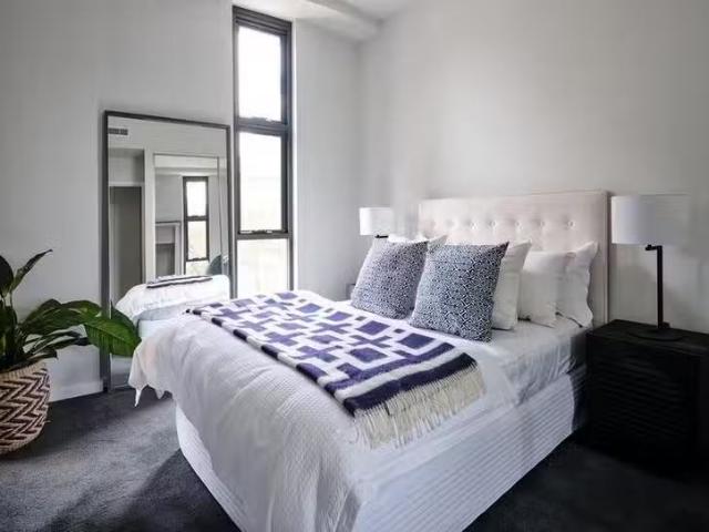 Charming 31 35 The Grand Parade, Sutherland, NSW 2232