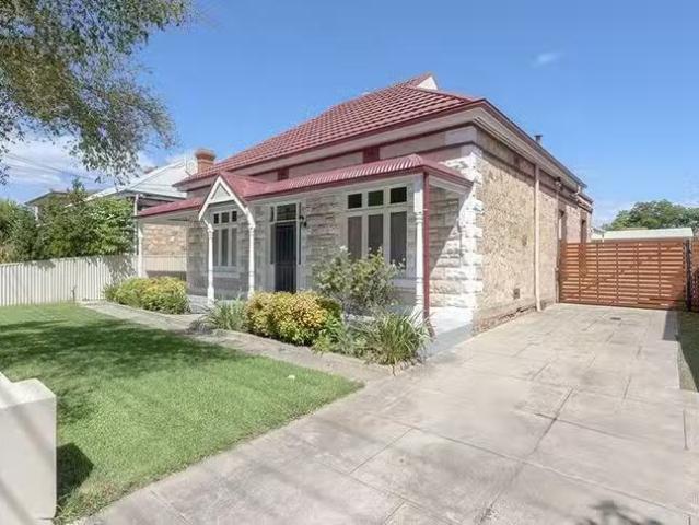 Nice 31 Percy Street, Prospect, SA 5082