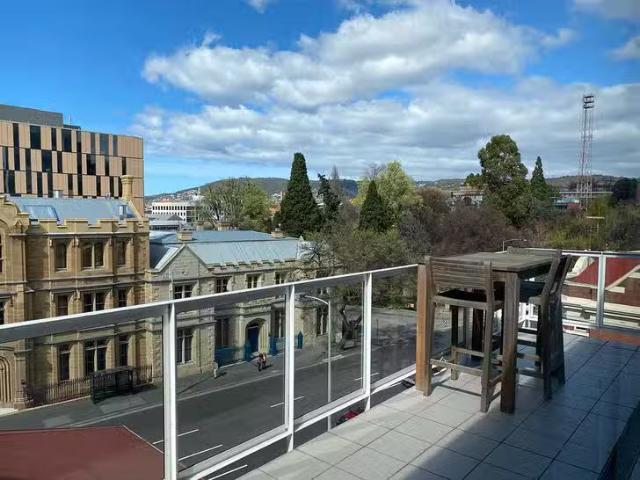 Deal! 3/25 Davey Street, Hobart, TAS 7000