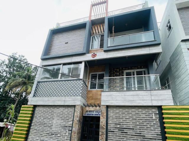 Rental | 3200 Sq.Ft. Villa in Narayanapura